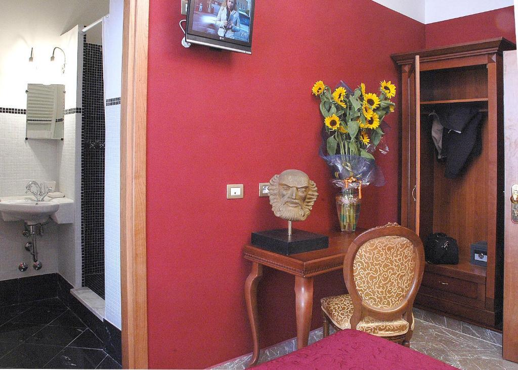 Hotel Foro Romano Imperatori Room photo